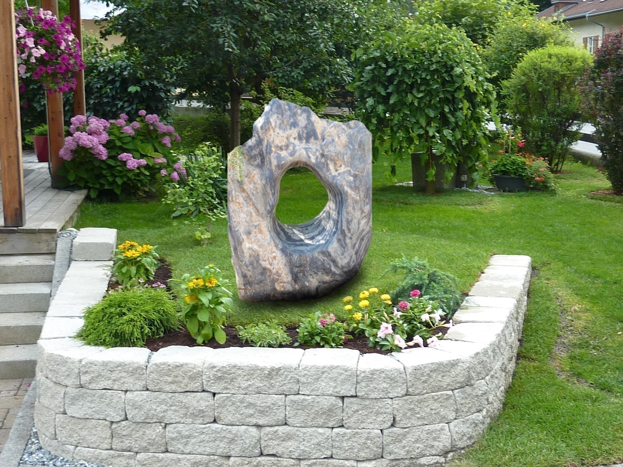 Naturstein Greenstone 1Loch Art.13262 Gartencenter & Gartengestaltung